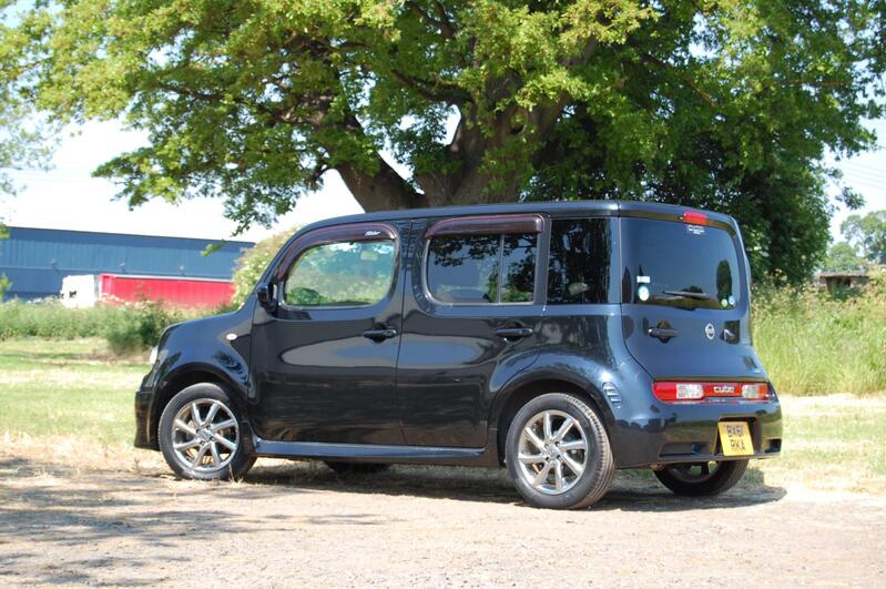 NISSAN CUBE