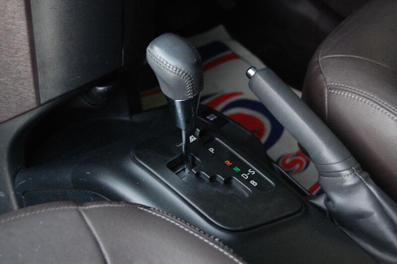 TOYOTA IQ