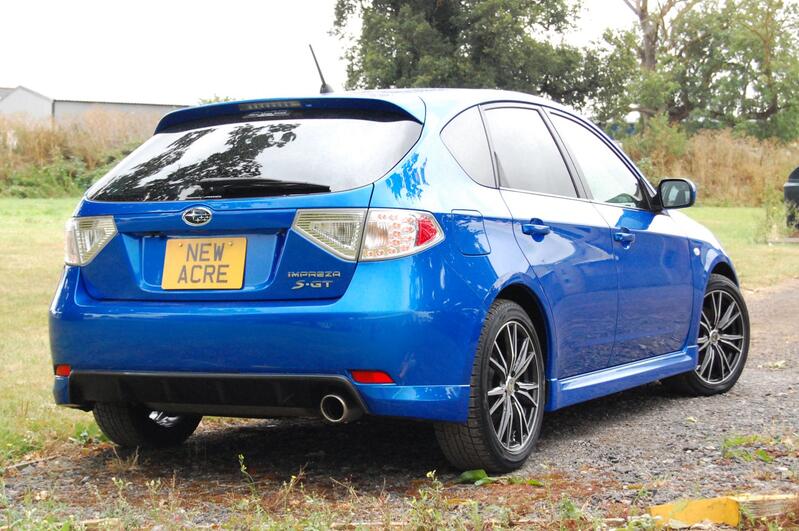 SUBARU IMPREZA