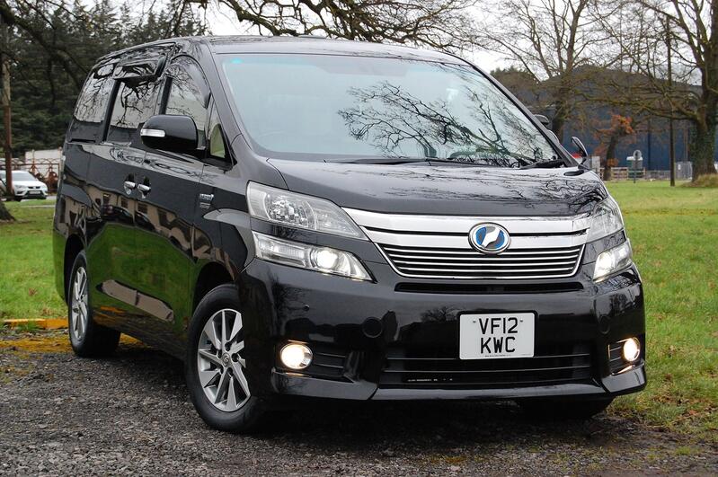 TOYOTA VELLFIRE