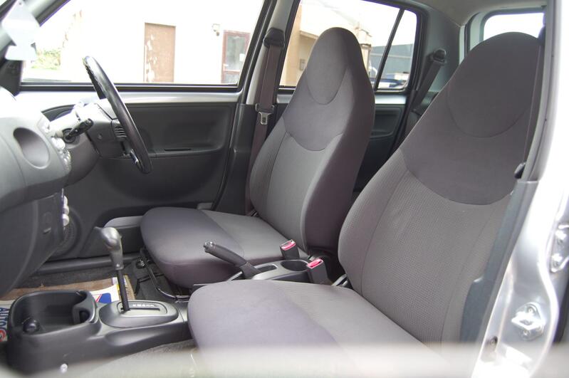 DAIHATSU ESSE