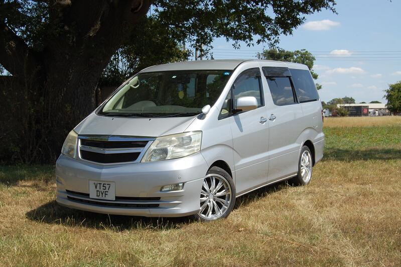 TOYOTA ALPHARD