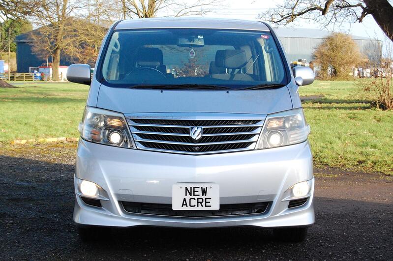 TOYOTA ALPHARD