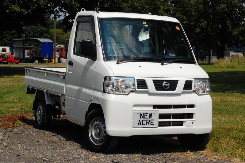 NISSAN CLIPPER