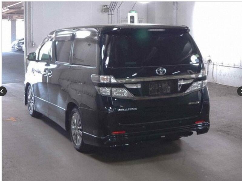 TOYOTA VELLFIRE
