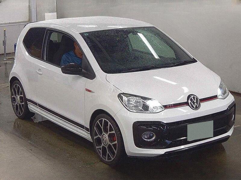 VOLKSWAGEN UP