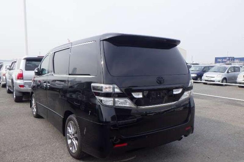 TOYOTA VELLFIRE