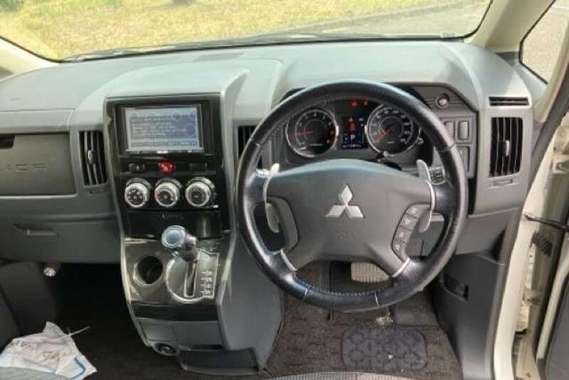 MITSUBISHI DELICA