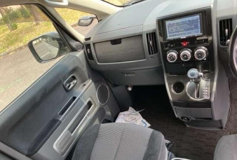 MITSUBISHI DELICA