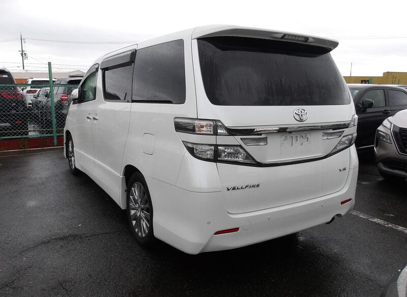 TOYOTA VELLFIRE
