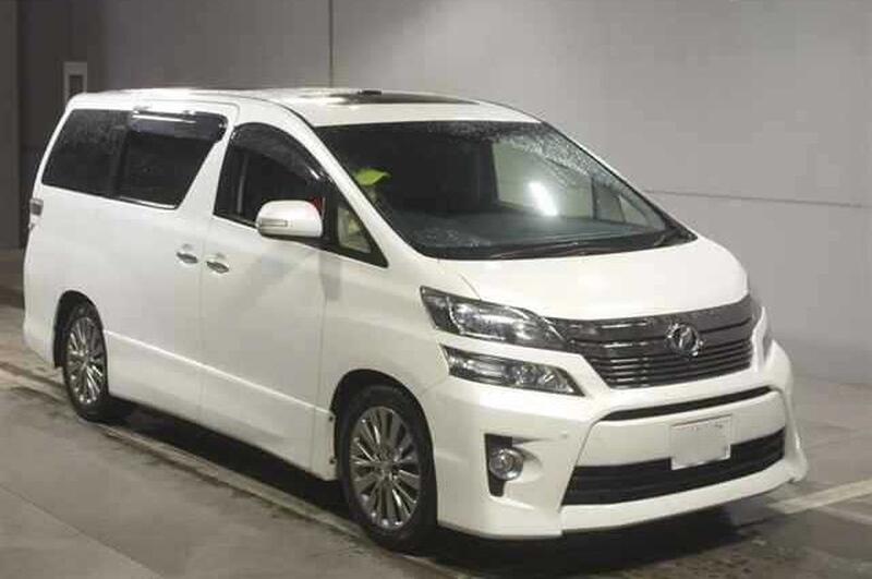 TOYOTA VELLFIRE