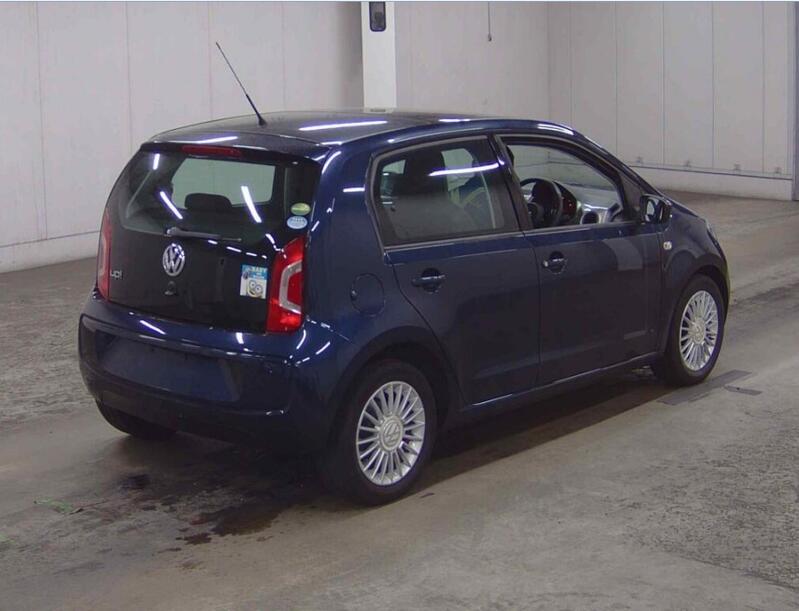 VOLKSWAGEN UP