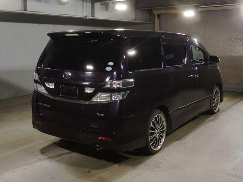 TOYOTA VELLFIRE