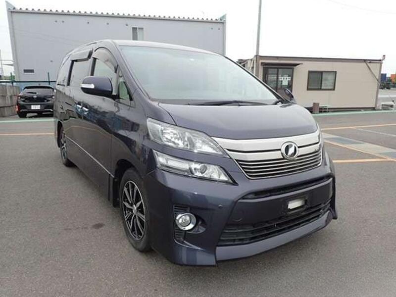 TOYOTA VELLFIRE