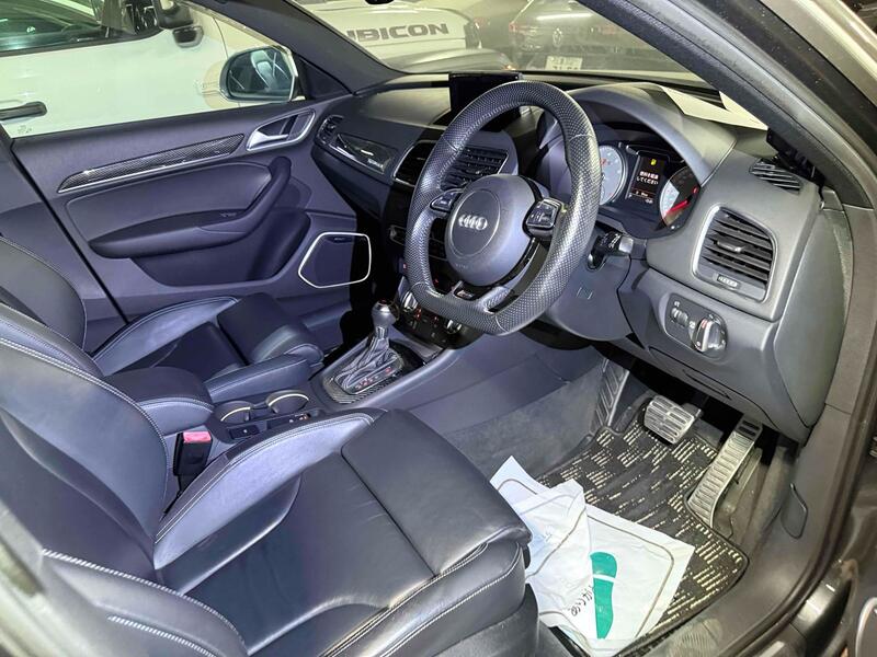 AUDI RS Q3