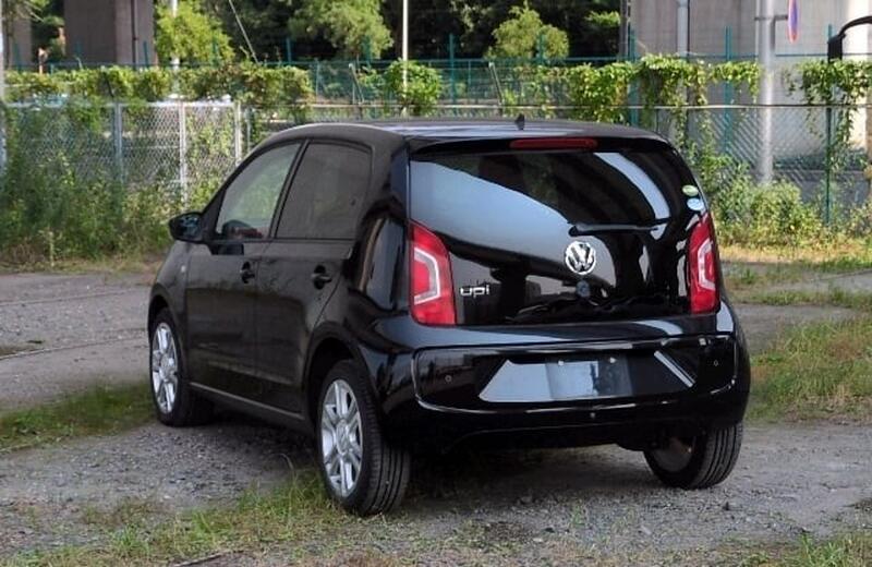 VOLKSWAGEN UP