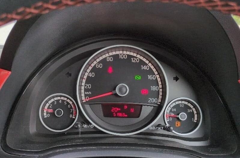VOLKSWAGEN UP