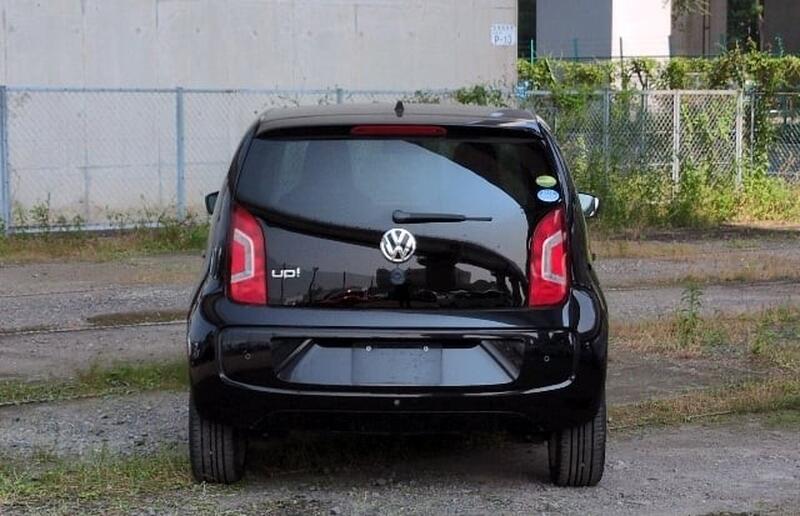 VOLKSWAGEN UP