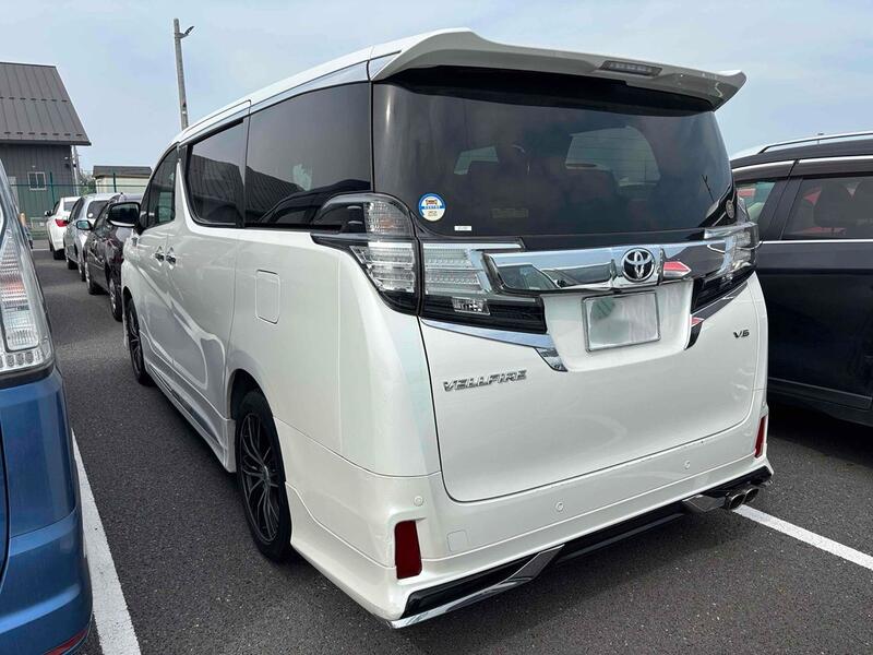 TOYOTA VELLFIRE